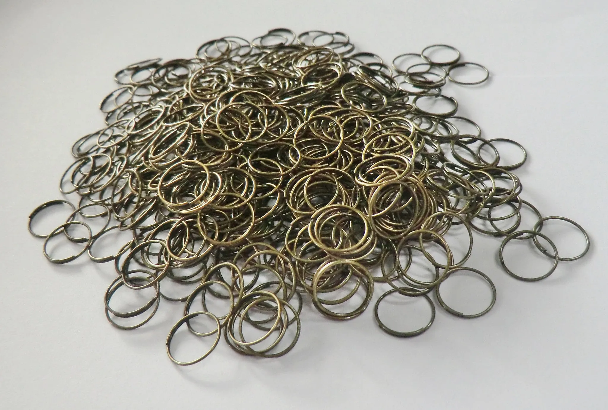 250 Antique Brass Bronze Chandelier 14 mm Rings for Droplets Crystals Drops a