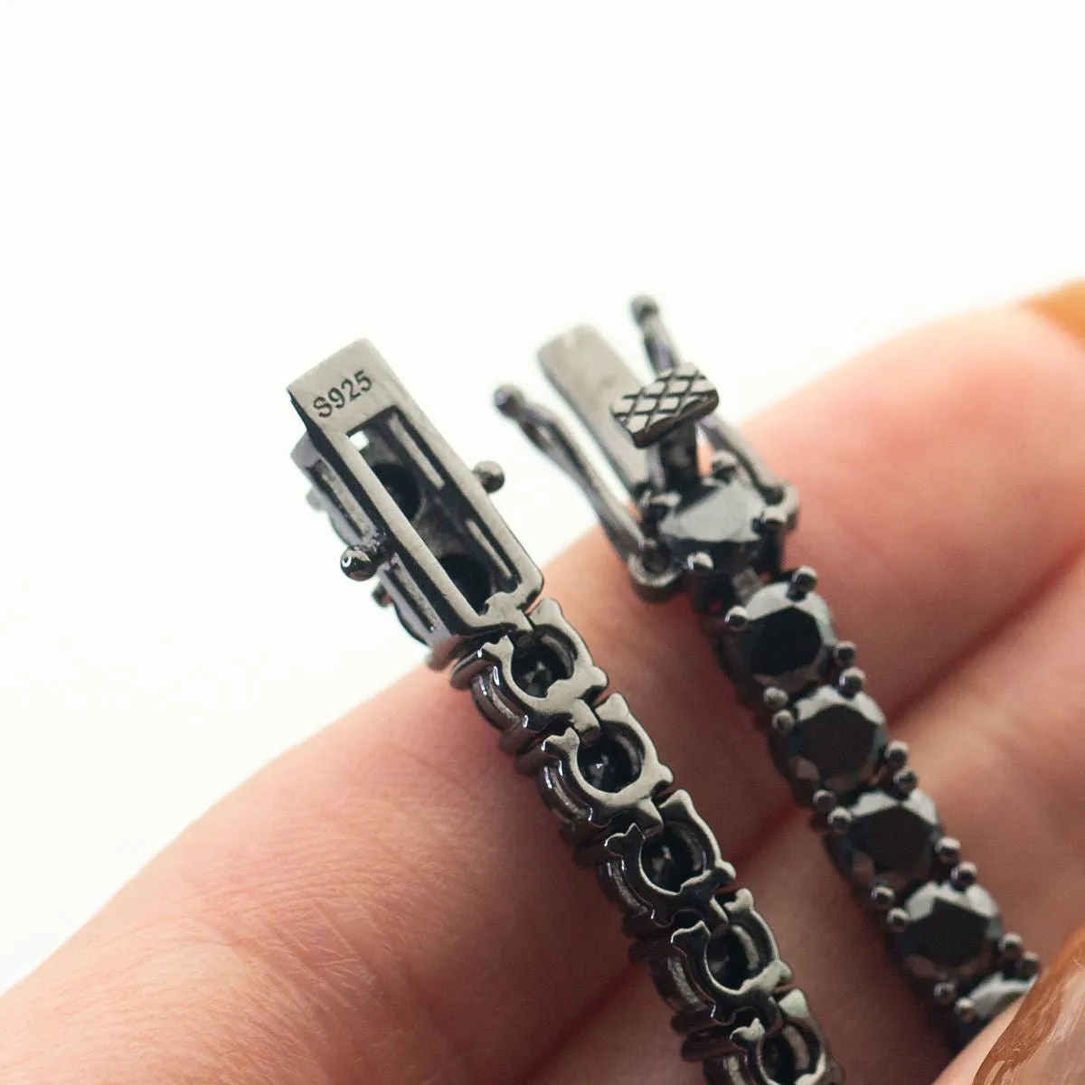4mm Black Moissanite Tennis Chain