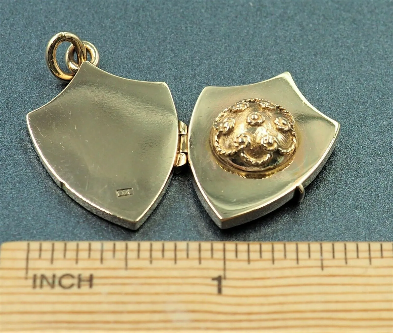 9ct Yellow Gold Shield Locket Pendant