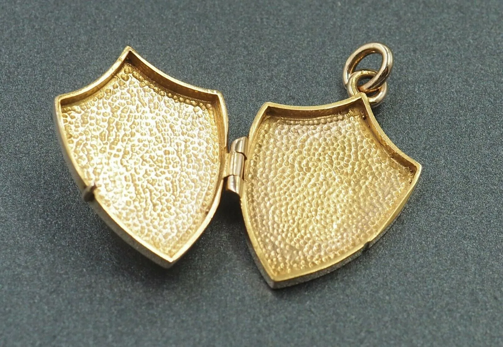 9ct Yellow Gold Shield Locket Pendant