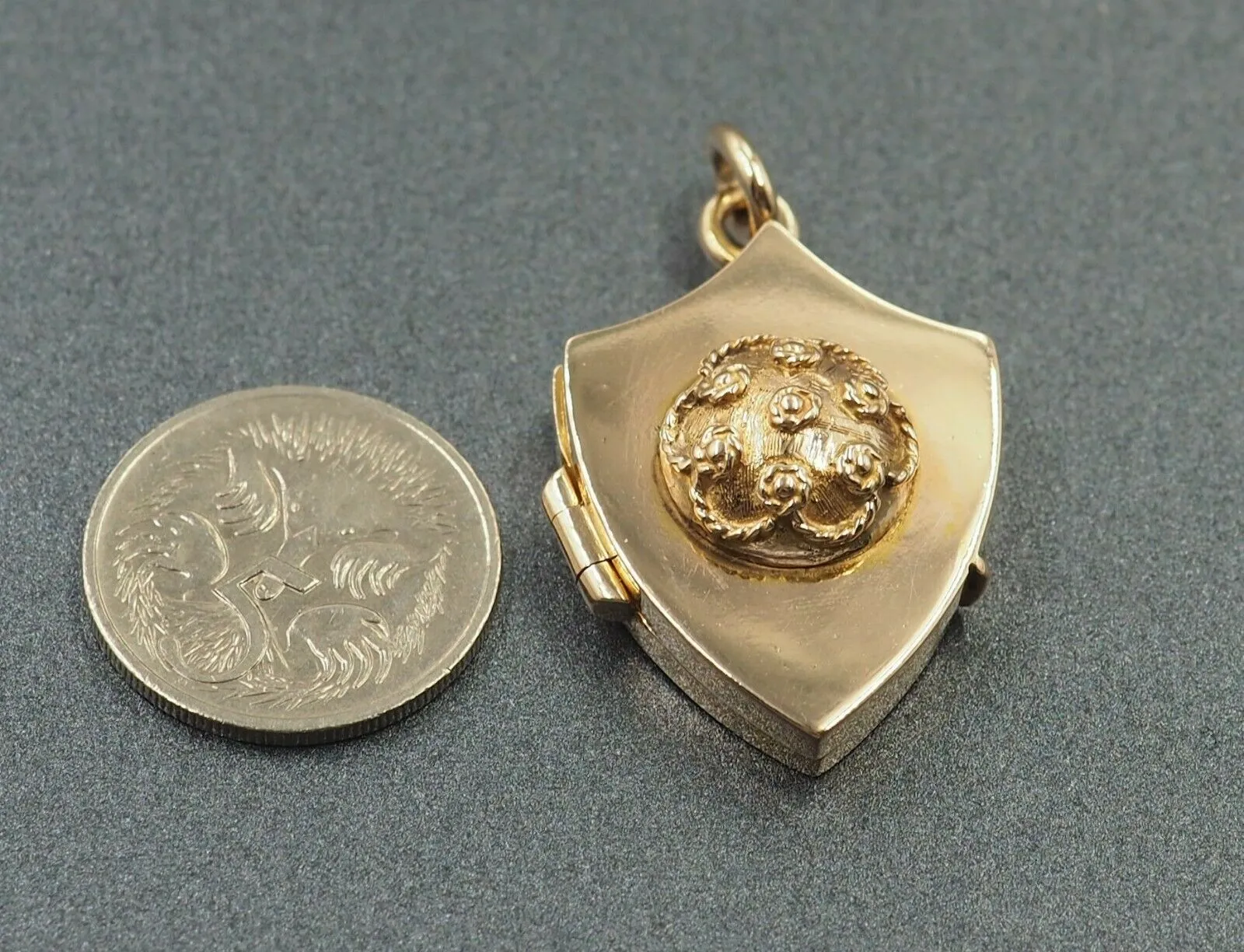 9ct Yellow Gold Shield Locket Pendant