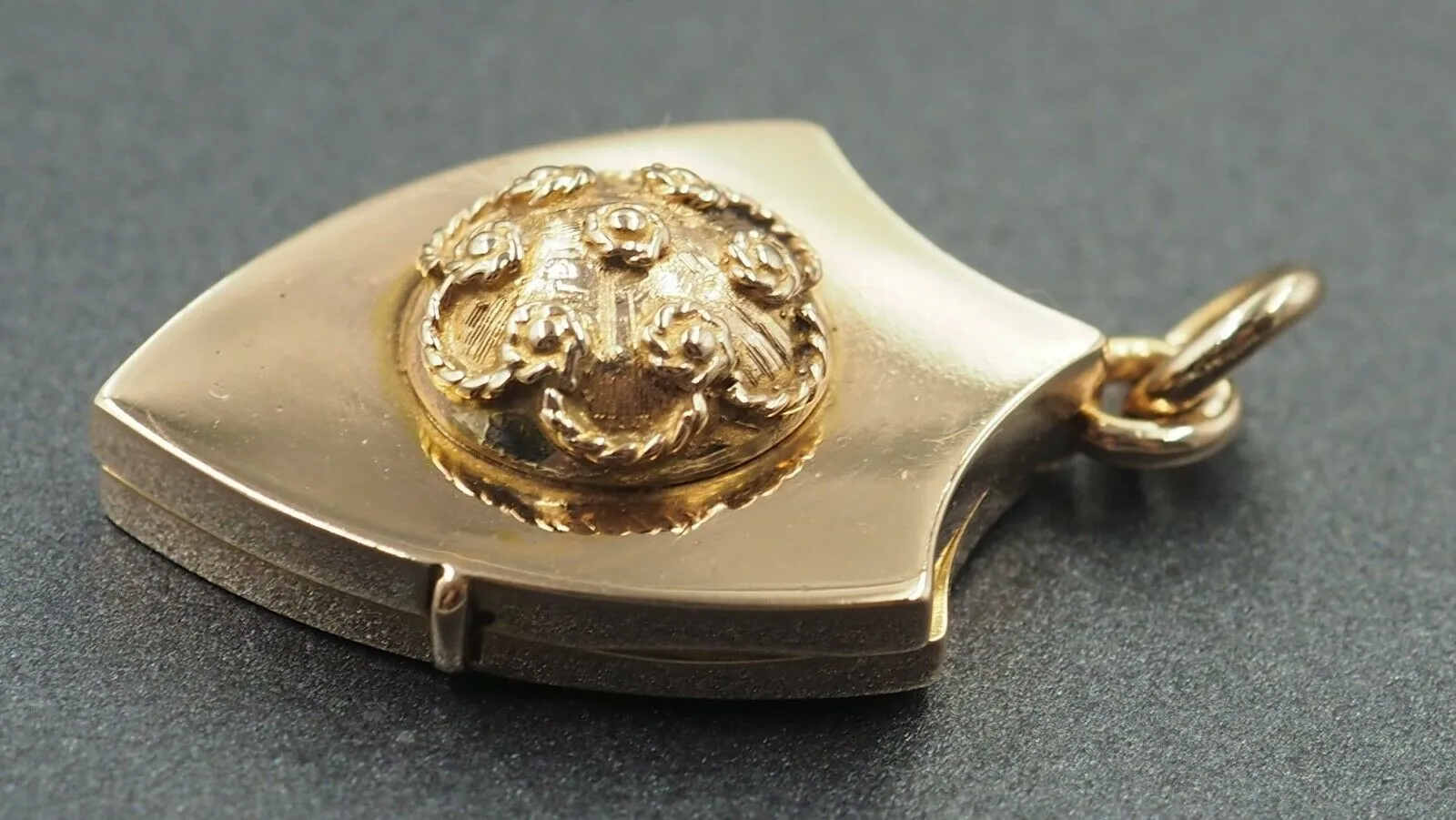 9ct Yellow Gold Shield Locket Pendant