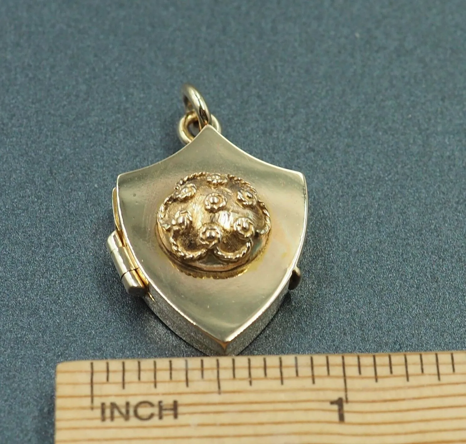 9ct Yellow Gold Shield Locket Pendant