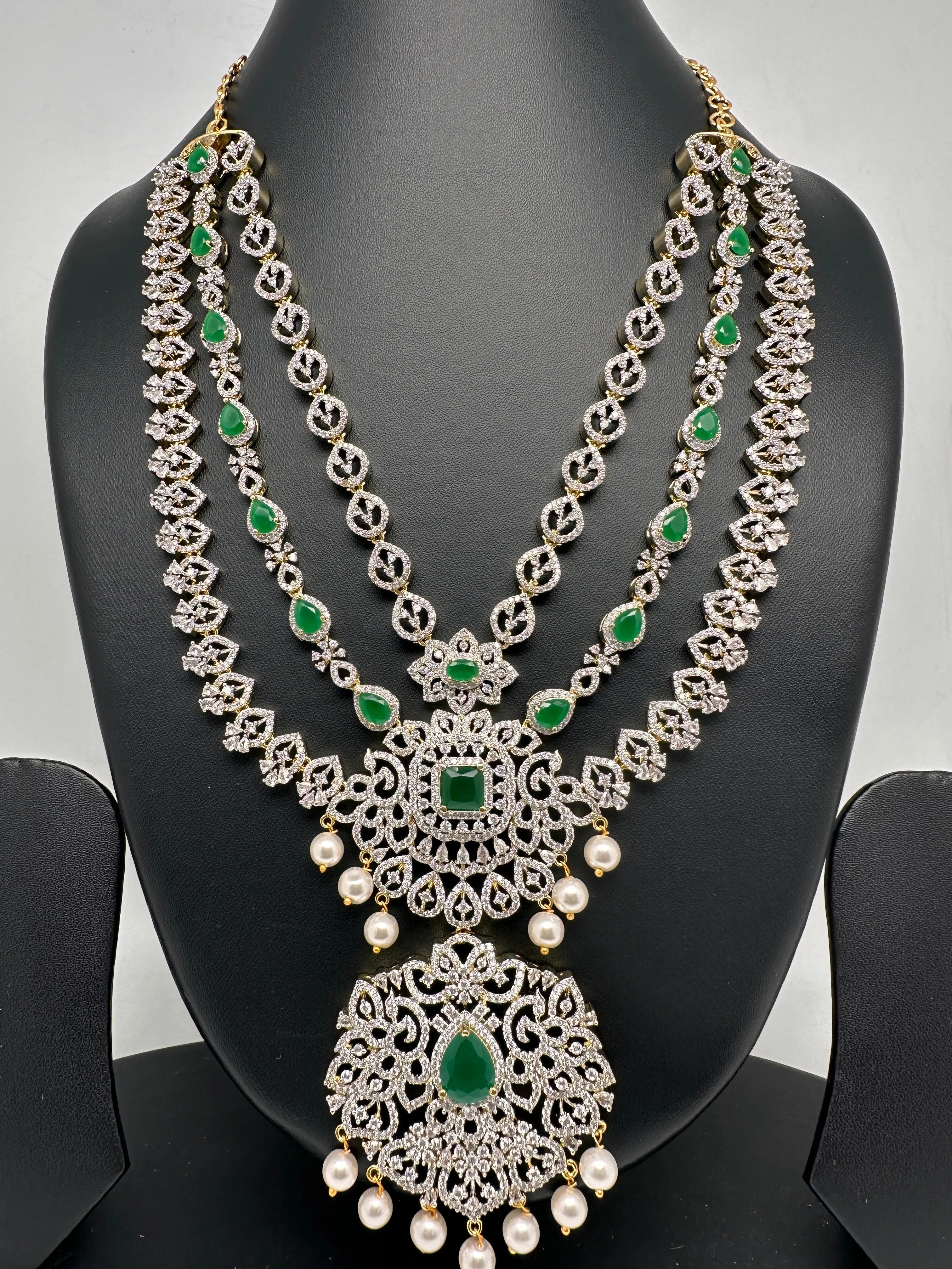 AD Emerald Green Multi Layer Short Necklace