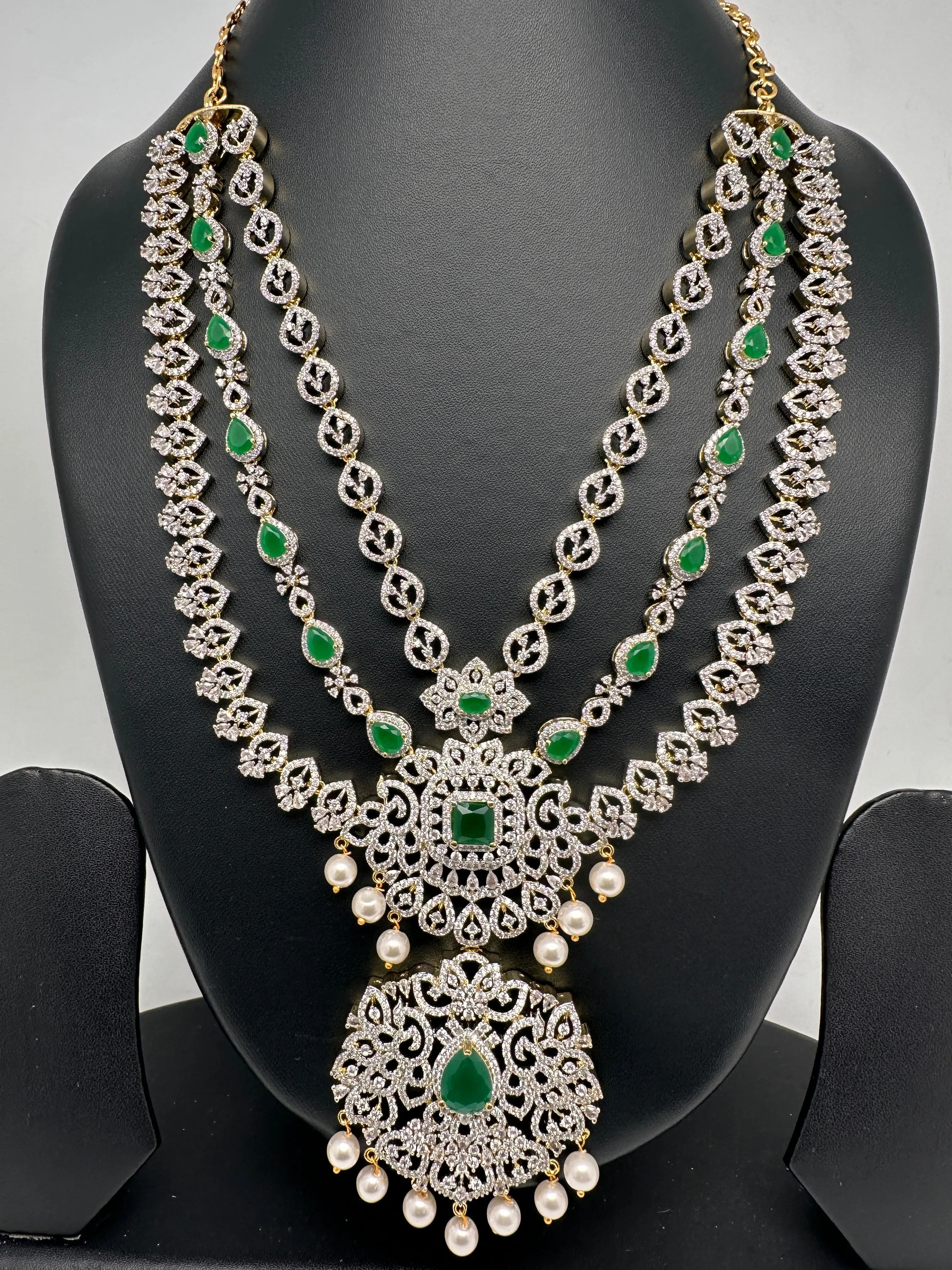 AD Emerald Green Multi Layer Short Necklace