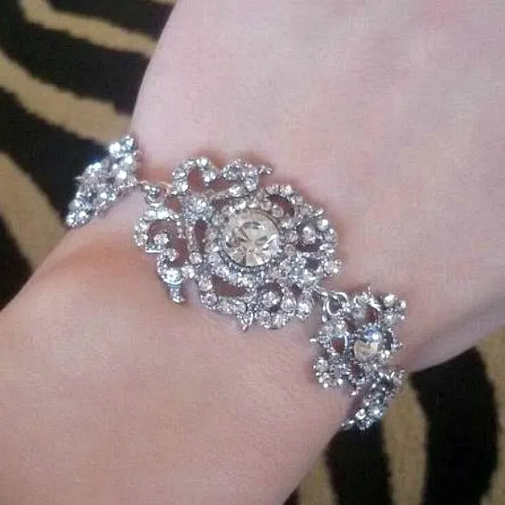 Art Deco Gold Bridal Bracelet. Vintage Wedding Bracelet. Rhinestone Wedding Bracelet. Gold Filigree Crystal Bracelet. Bridesmaid Bracelet.