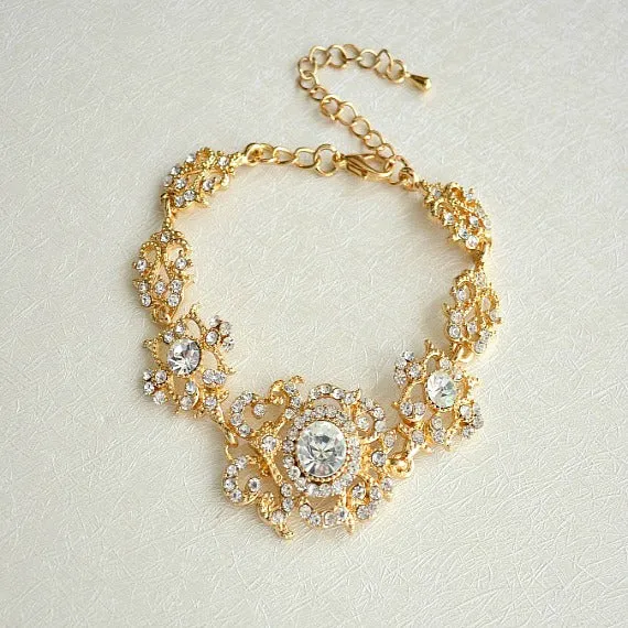 Art Deco Gold Bridal Bracelet. Vintage Wedding Bracelet. Rhinestone Wedding Bracelet. Gold Filigree Crystal Bracelet. Bridesmaid Bracelet.