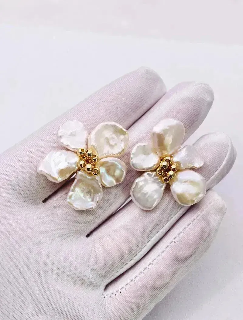 Baroque Pearl Earrings Female European And American Temperament Personality Flower Stud Earrings