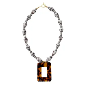 Brown Chinoiserie Ginger Jar Tortoise Pendant Necklace