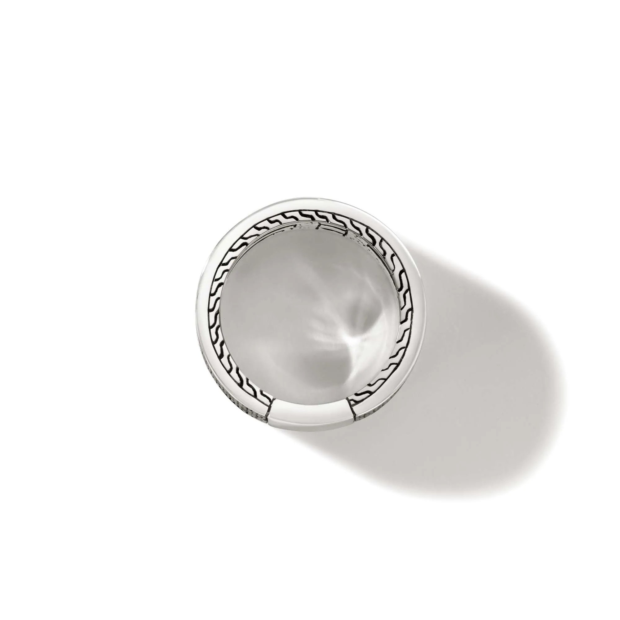Carved Chain Ring with Mother of Pearl Inlay