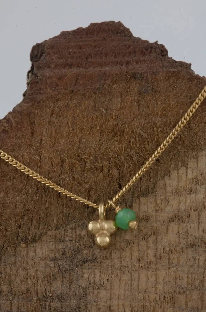 Delicate Triple Granulation Necklace with Gemstone