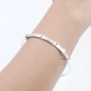Expandable Silver Bangle