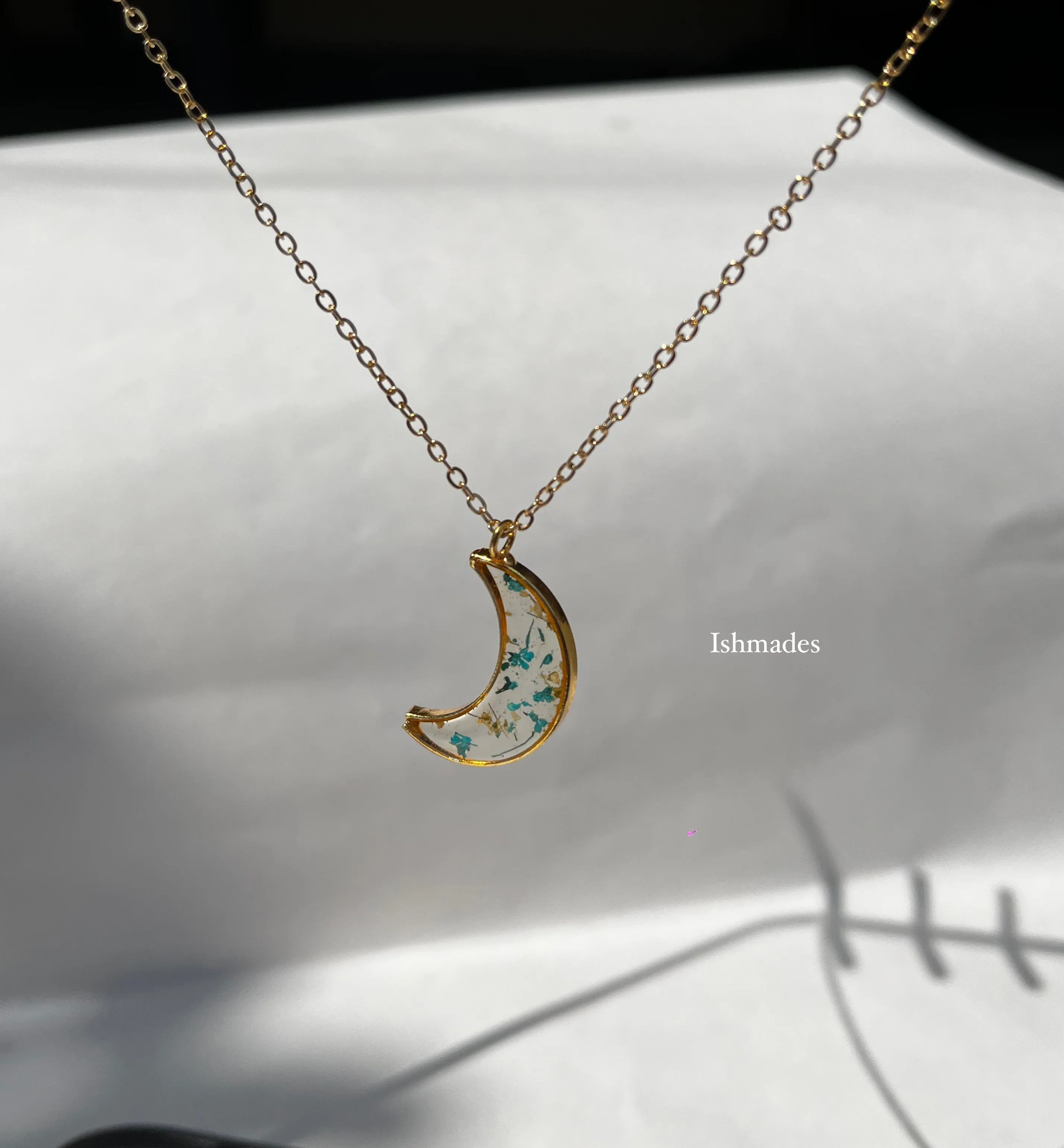 Ishmades Luna's Lace locket