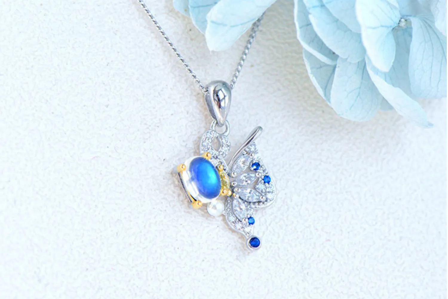 Ladies Gold Plated Silver Butterfly Moonstone Pendant Necklace For Women