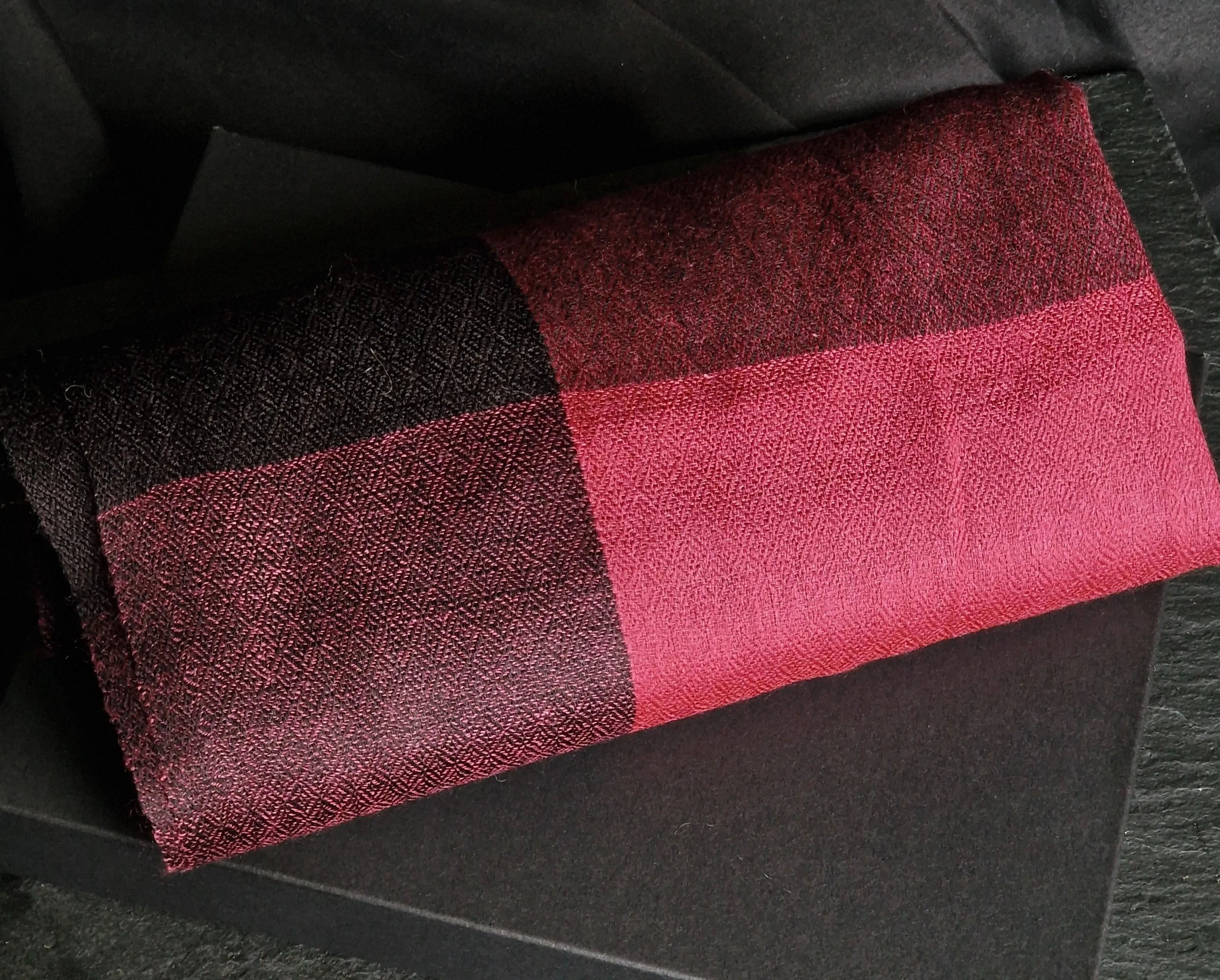 Luxurious Soft Kashmir Cashmere Purple Pashmina Stole - Amethyst