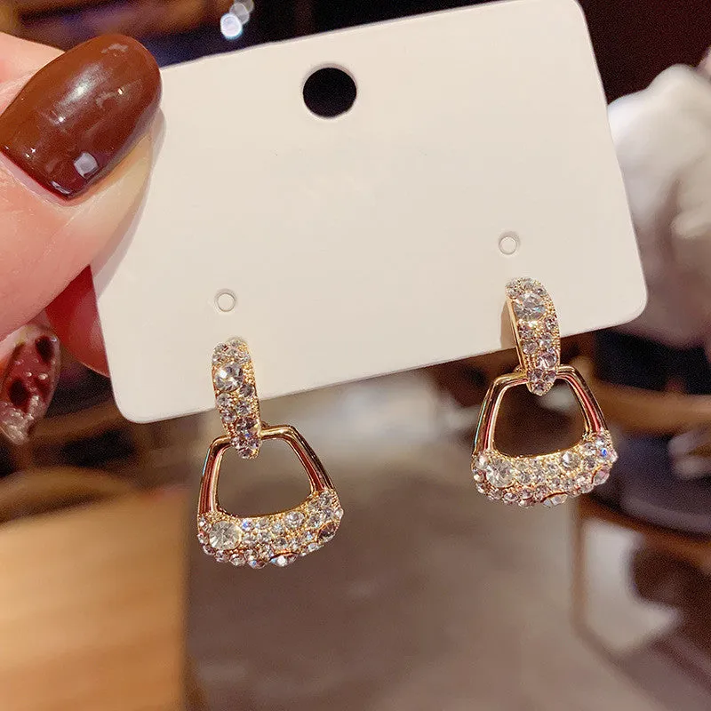 Micro Set Geometric Silver Pin Earrings For Ladies