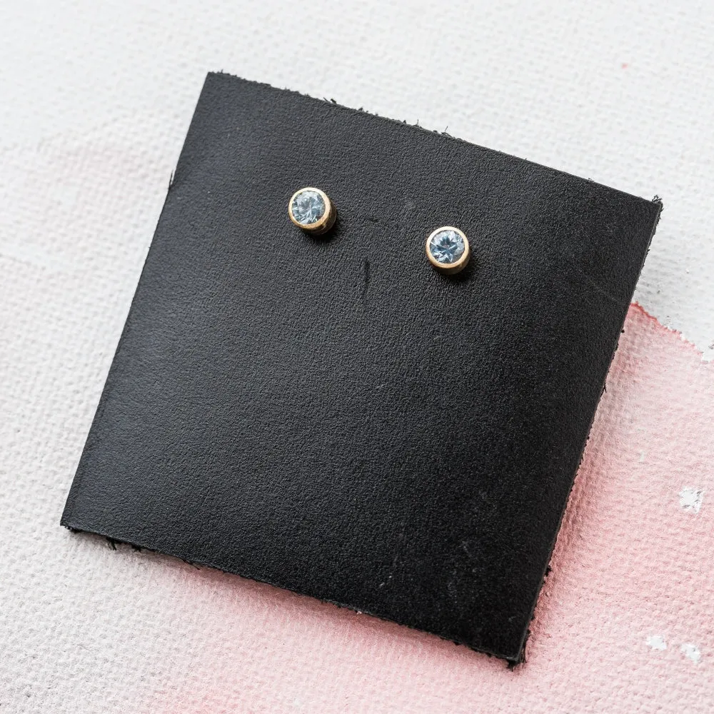 Montana Sapphire Stud Earrings in 14k Gold, 4mm