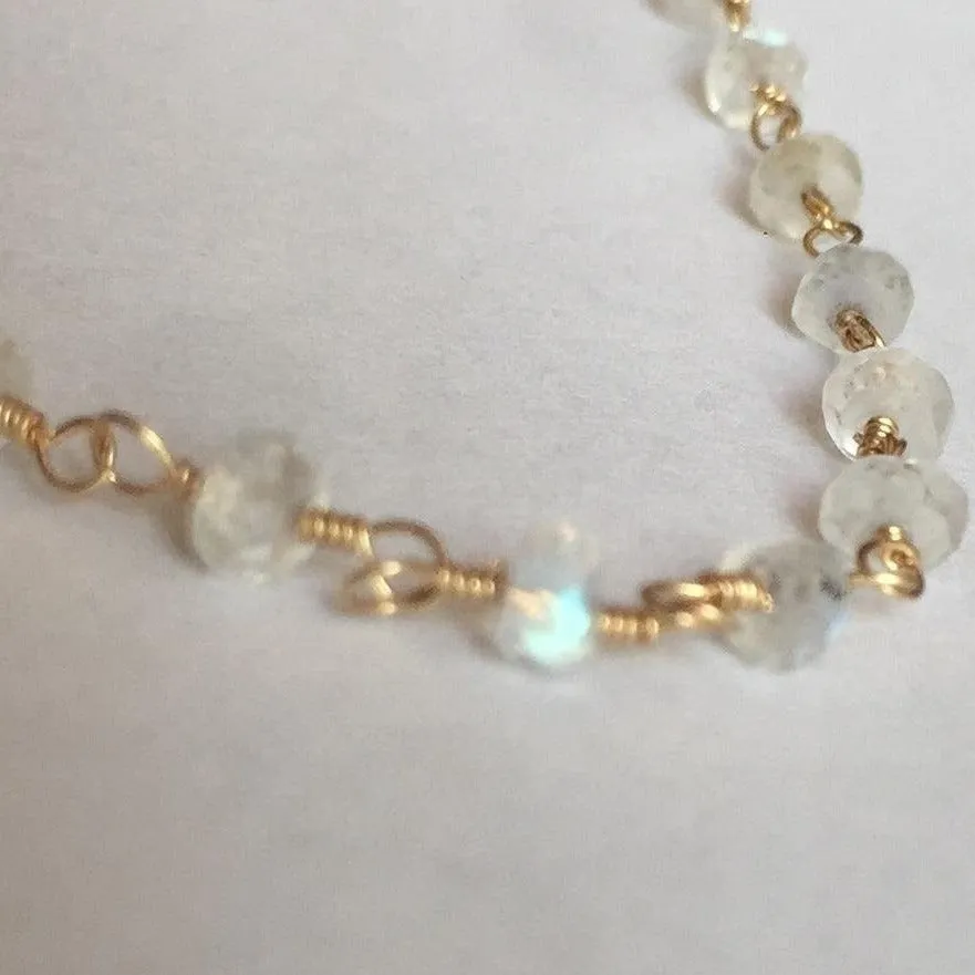 Moonstone Beads Necklace with Gold Disc