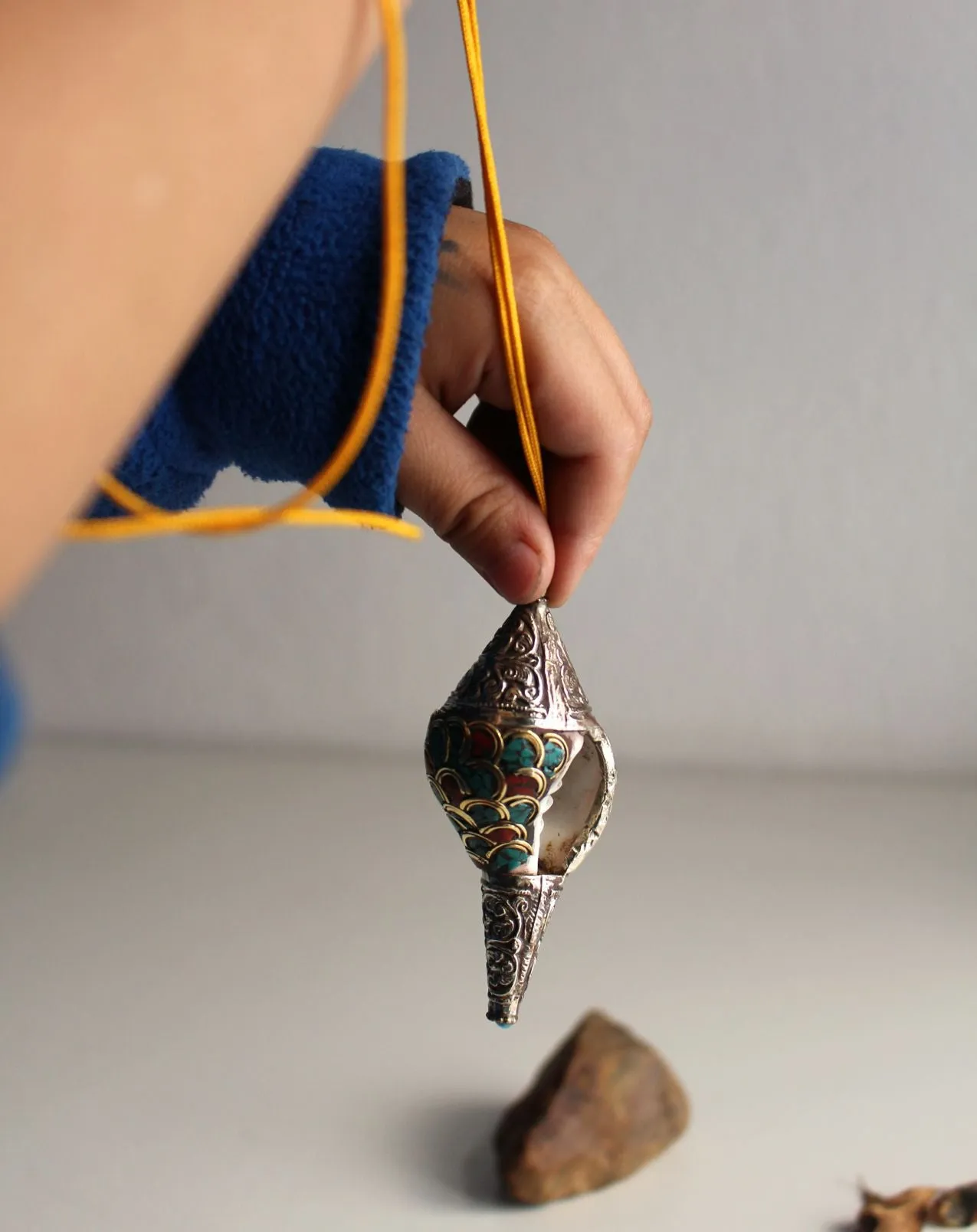 Mosaic Assorted Conch Locket Pendant