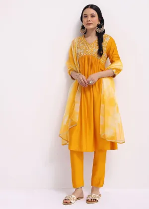 Orange Silk Kurta Pant Set With Resham Work