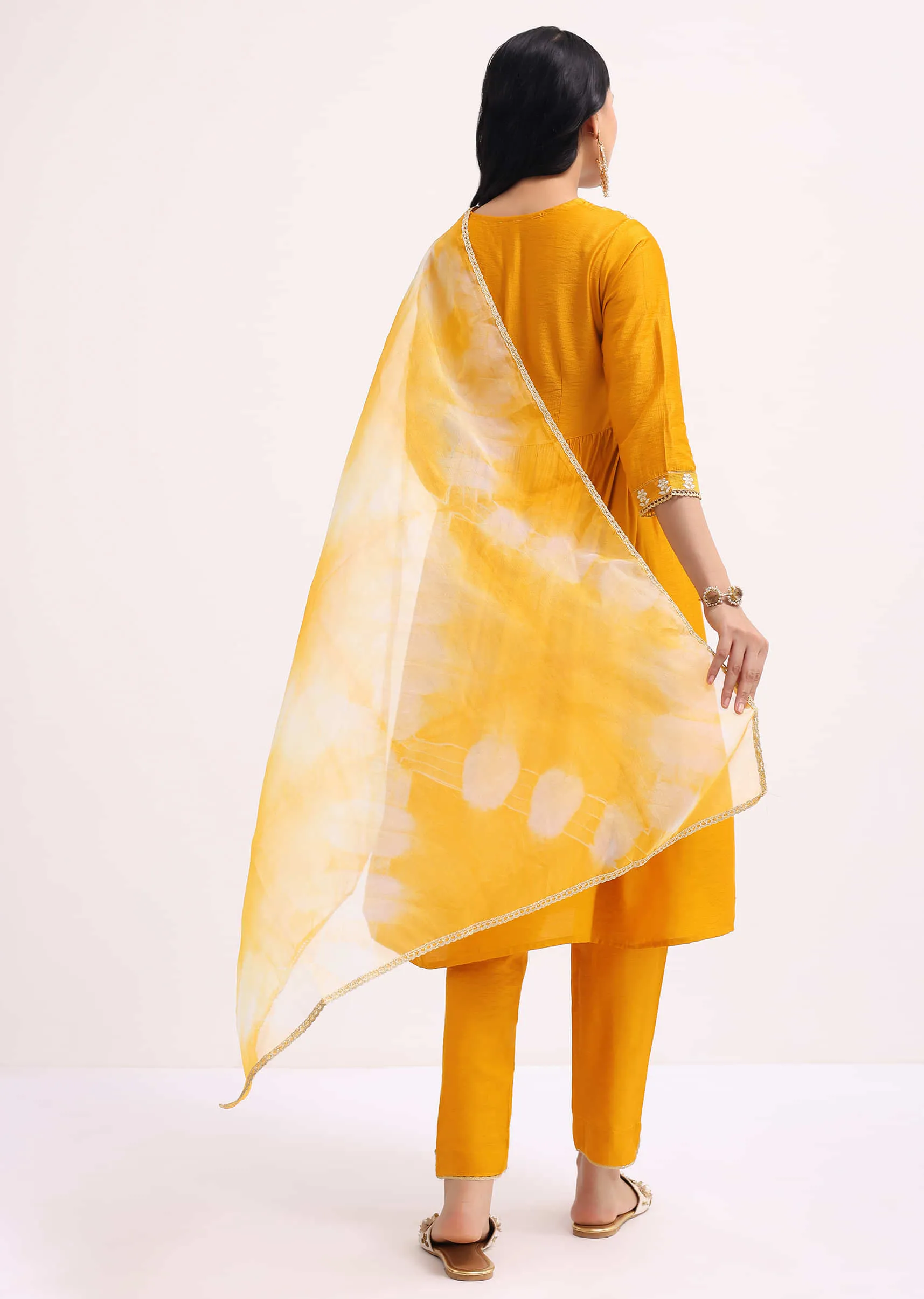 Orange Silk Kurta Pant Set With Resham Work