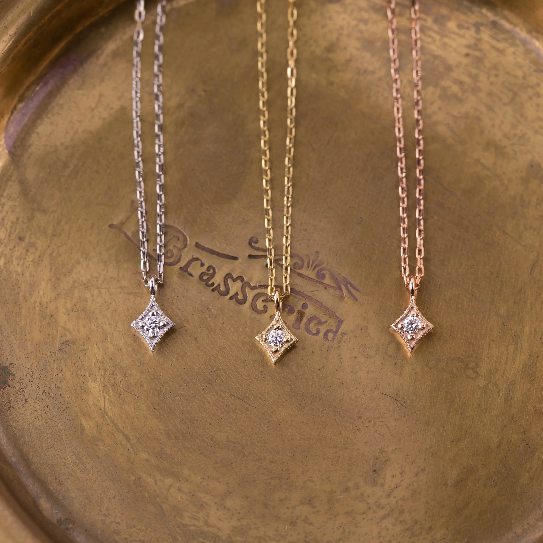Star Necklace 2.0mm White Diamond