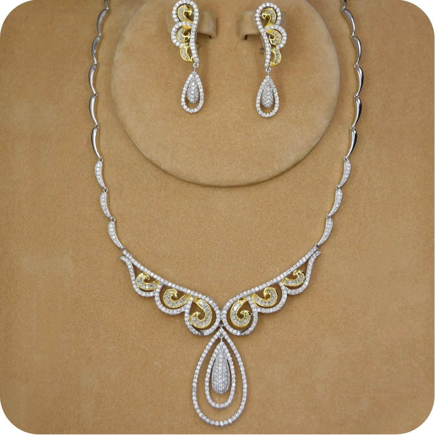 Sumptuous Bridal Set