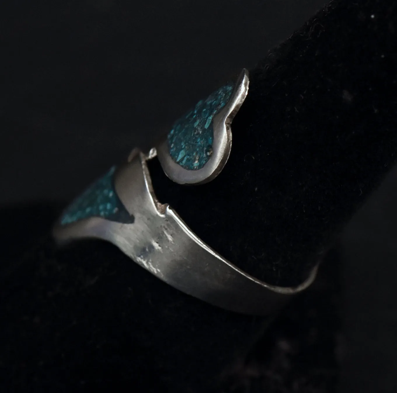Vintage Handmade Sterling Silver Crushed Stone Bypass Ring - Size 7.5 
