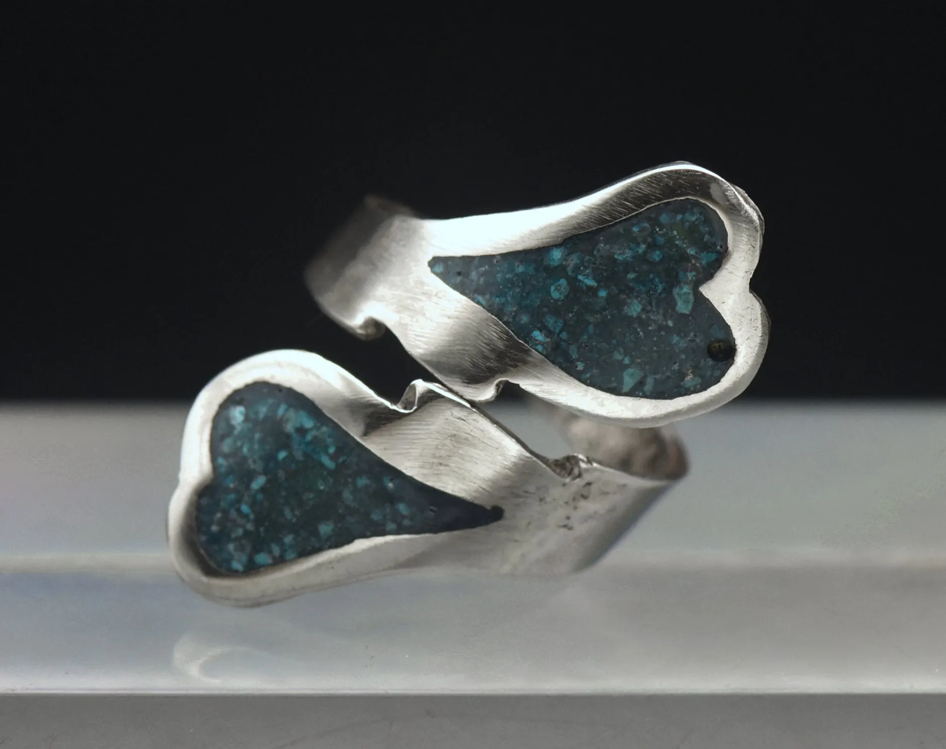 Vintage Handmade Sterling Silver Crushed Stone Bypass Ring - Size 7.5 