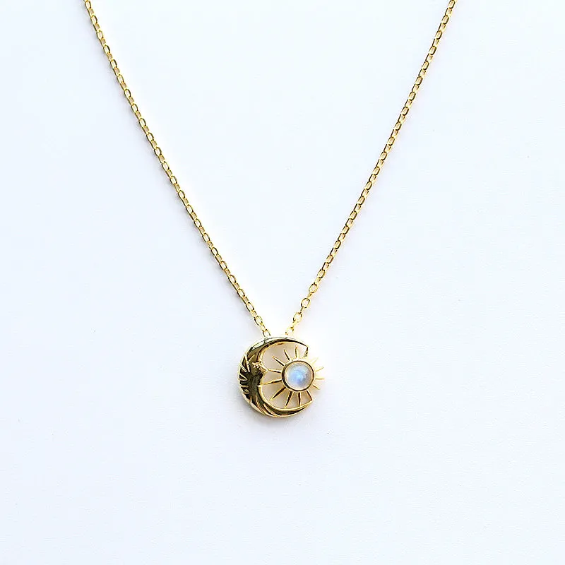 Vintage Moonstone Pendant Necklace Gold Plated Silver Handmade Gemstone Jewelry Gift for Women