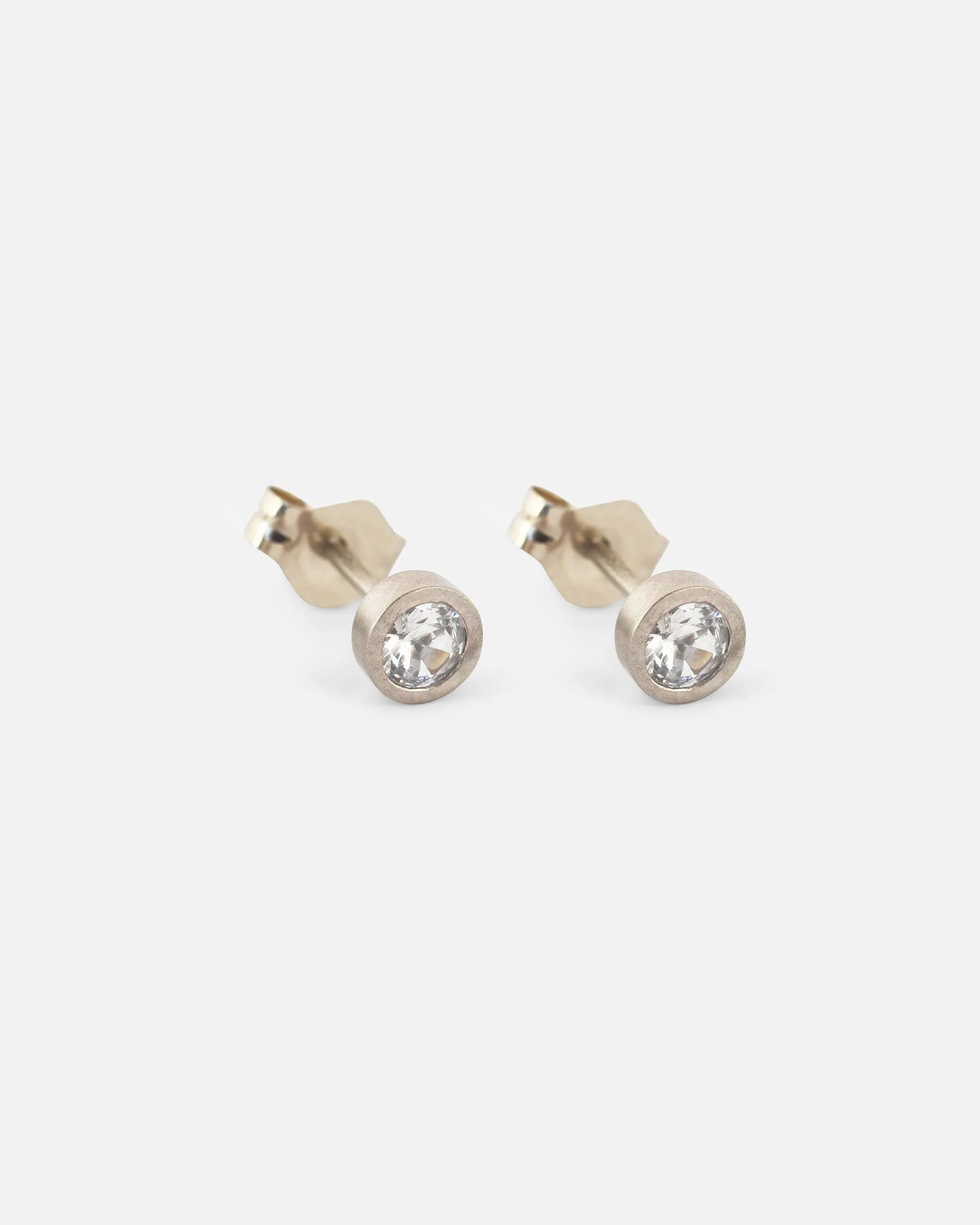 White Sapphire / Studs